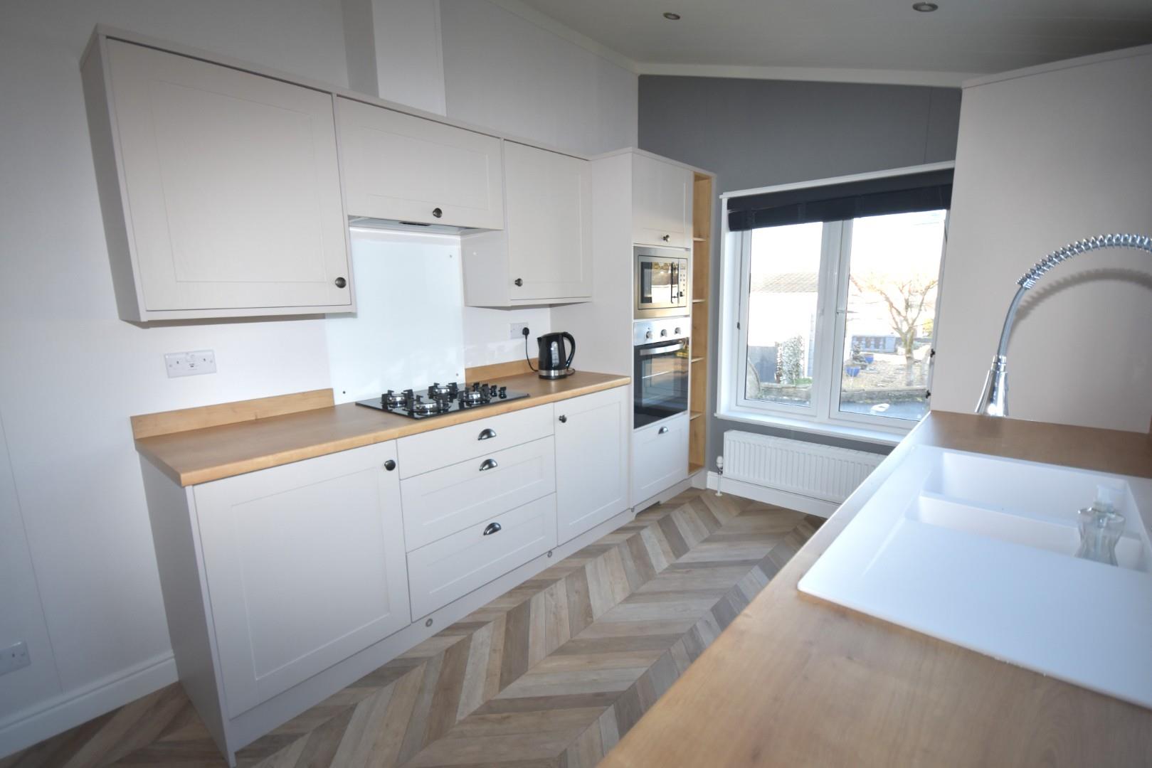 Cannisland Park, Parkmill, Swansea, SA3 2ED